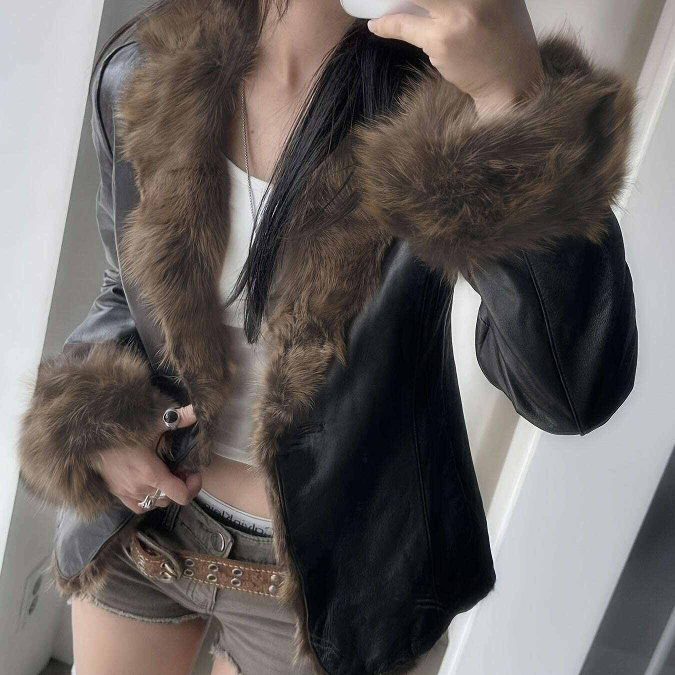 Womens Retro PU Jacket – Faux Fur Trim Winter Slim Coat