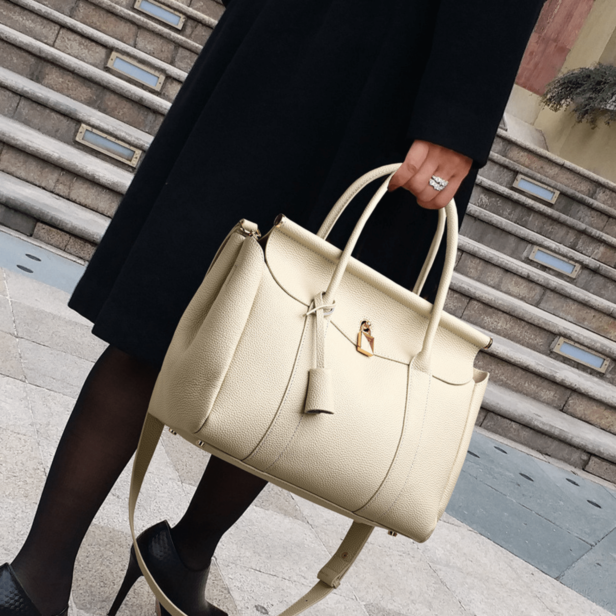Classic Italien Leather Handbag