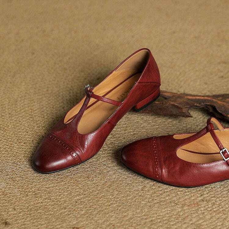Womens Graneth Genuine Leather Flats
