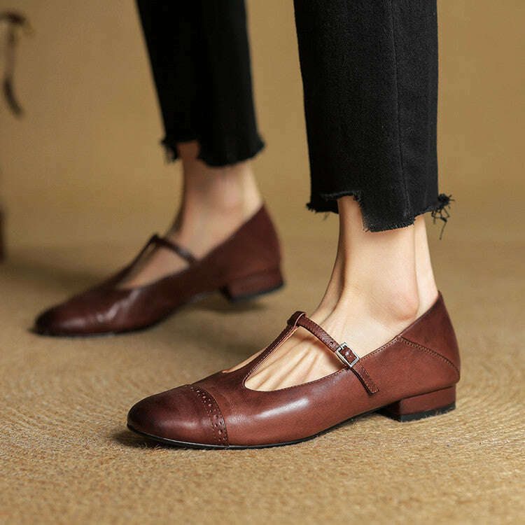 Womens Graneth Genuine Leather Flats