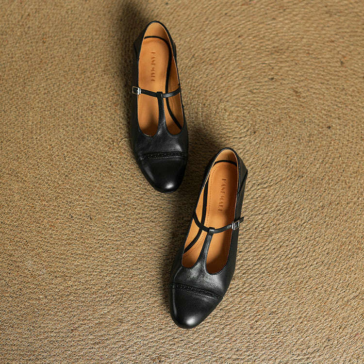 Womens Graneth Genuine Leather Flats
