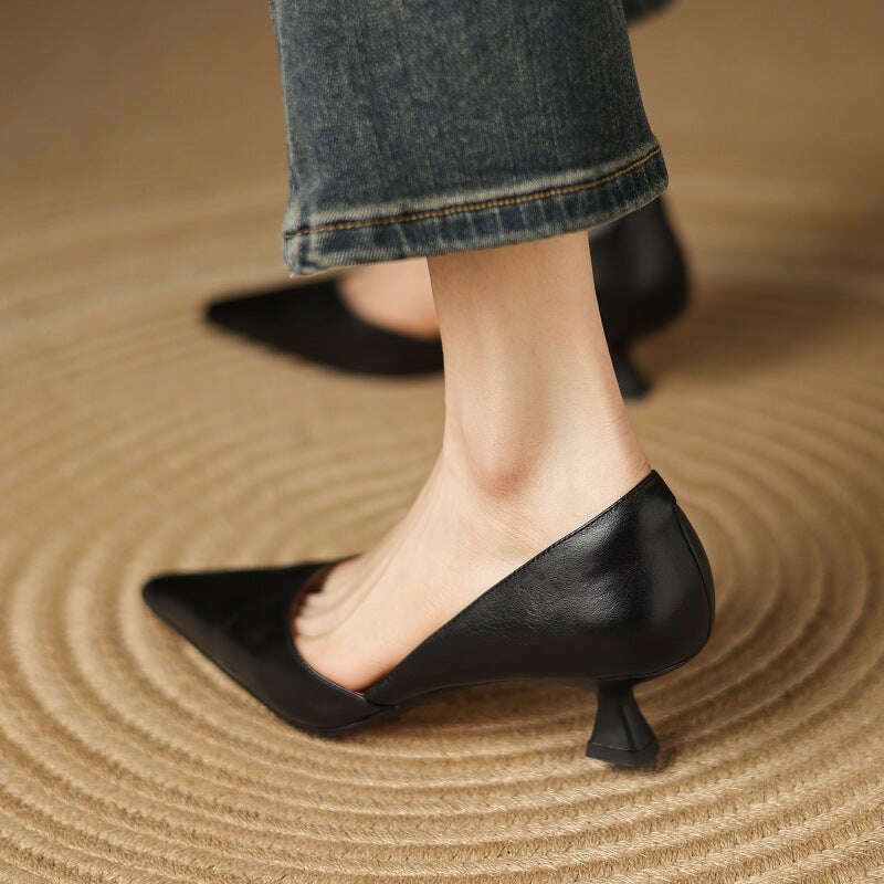 Womens Carlen Genuine Leather Heels