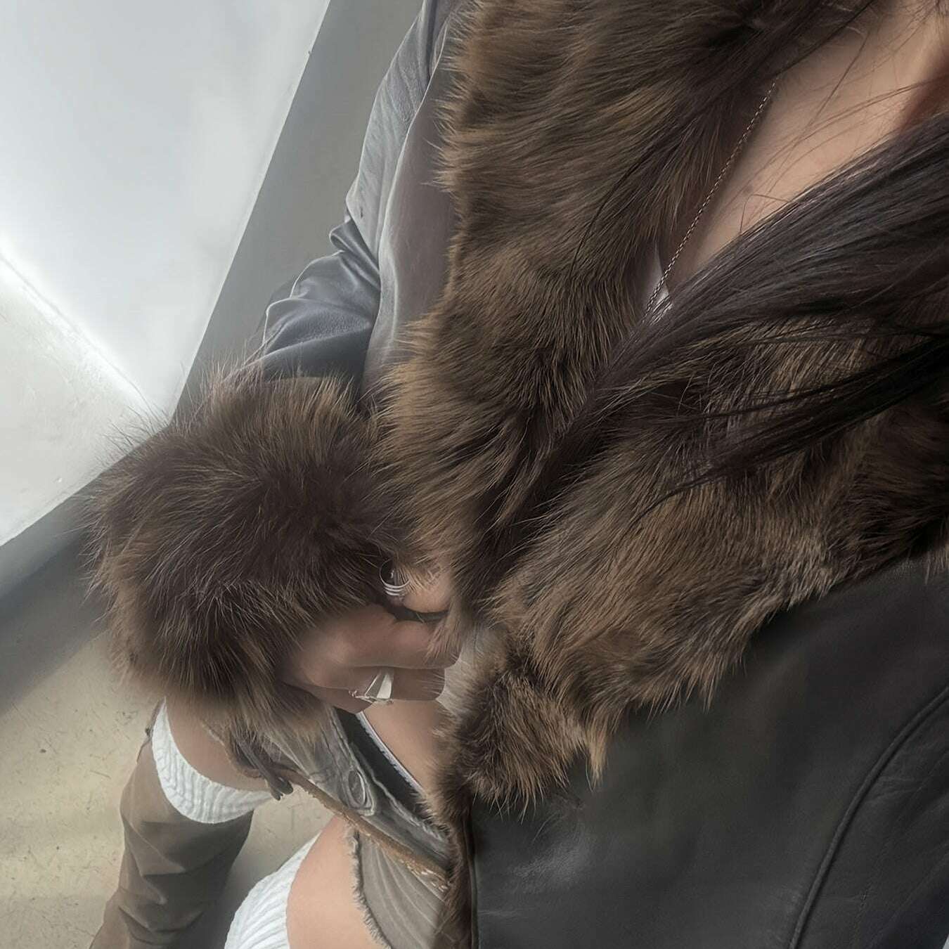 Womens Retro PU Jacket – Faux Fur Trim Winter Slim Coat