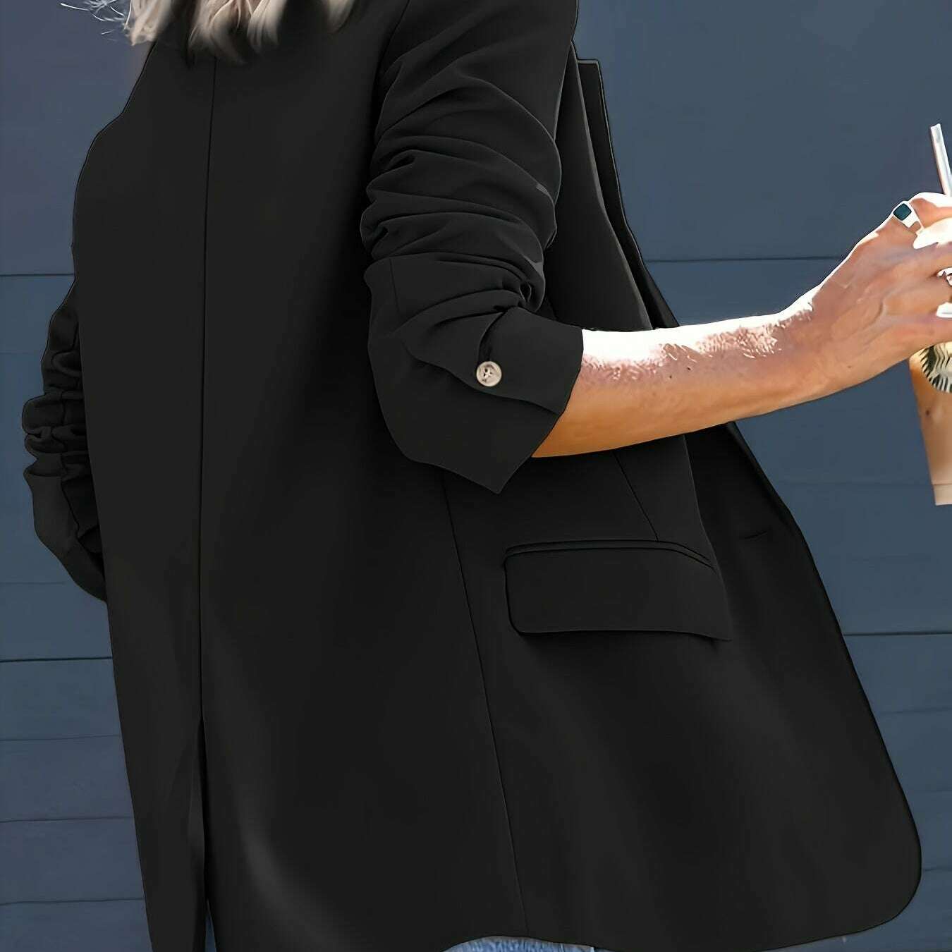 Women’s Single-Button Blazer with Tailored Fit and Long Sleeves