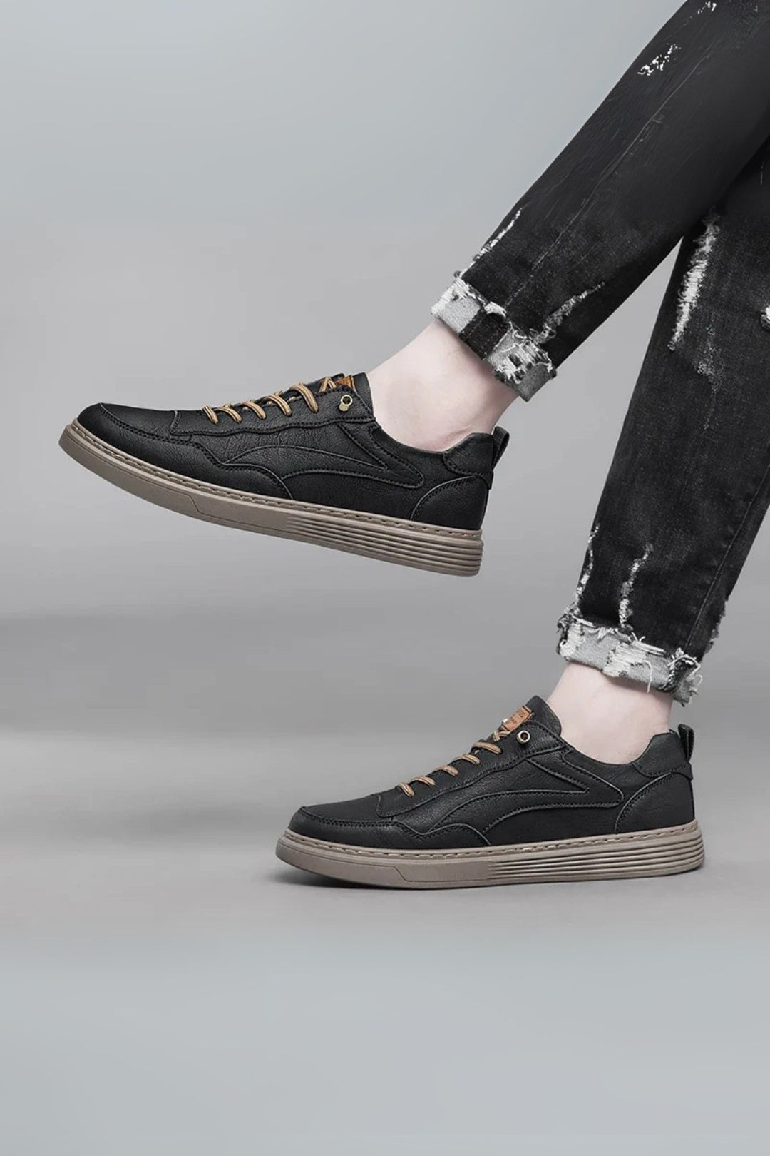 Ozgun Genuine Leather Sneakers - Lunavitae
