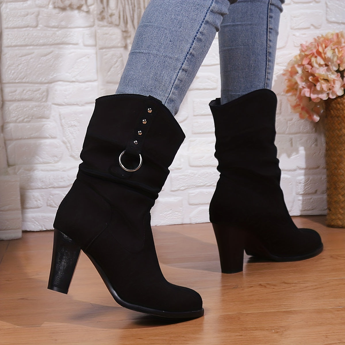 Women’s Retro Western Boots – Chunky Heel, Slip-On Style - Lunavitae