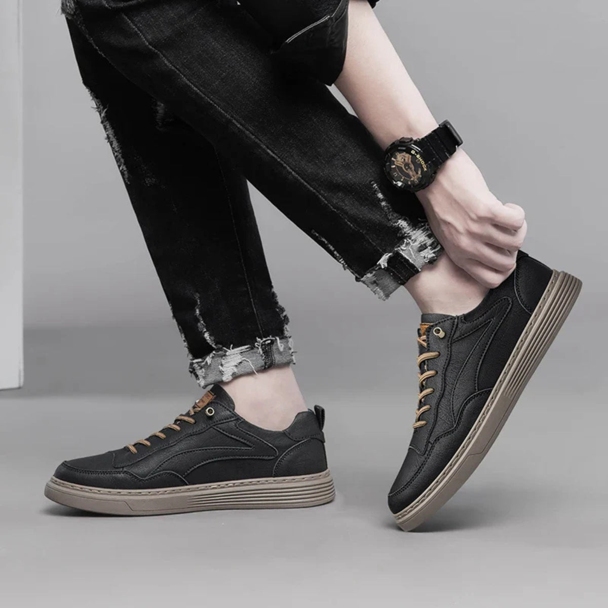Ozgun Genuine Leather Sneakers - Lunavitae