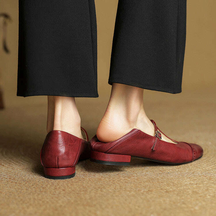 Womens Graneth Genuine Leather Flats