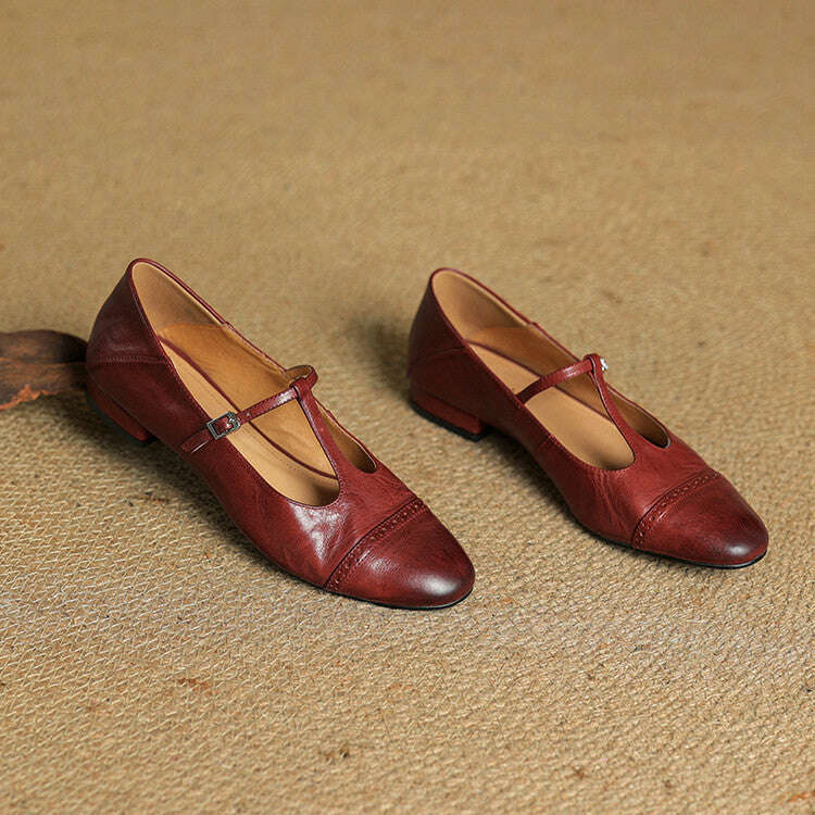 Womens Graneth Genuine Leather Flats