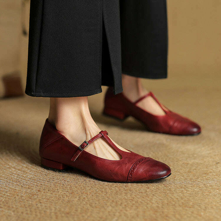 Womens Graneth Genuine Leather Flats