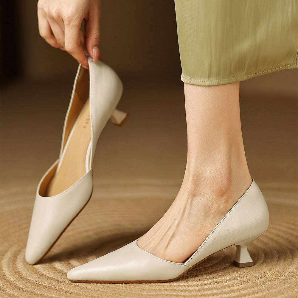 Womens Carlen Genuine Leather Heels Beige