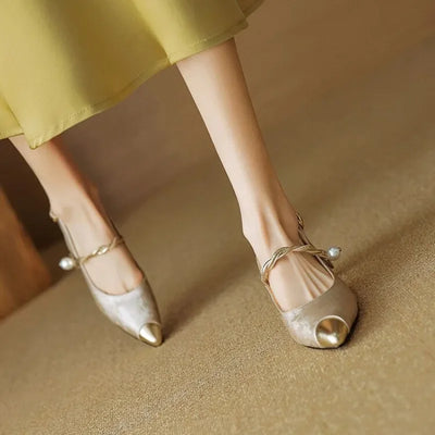 Savana Kitten Heels - Lunavitae