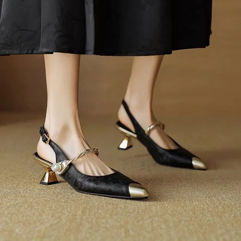 Savana Kitten Heels - Lunavitae