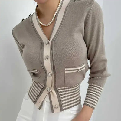 Iconic Knit Sweater - Lunavitae