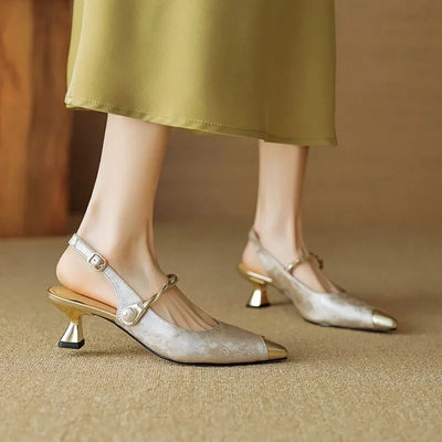 Savana Kitten Heels - Lunavitae