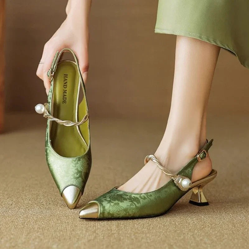 Savana Kitten Heels - Lunavitae