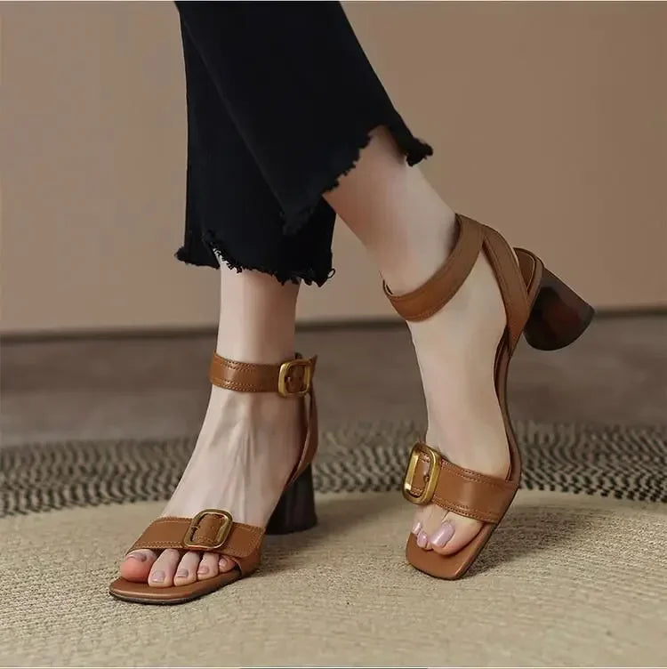 Verano Block Heels - Lunavitae