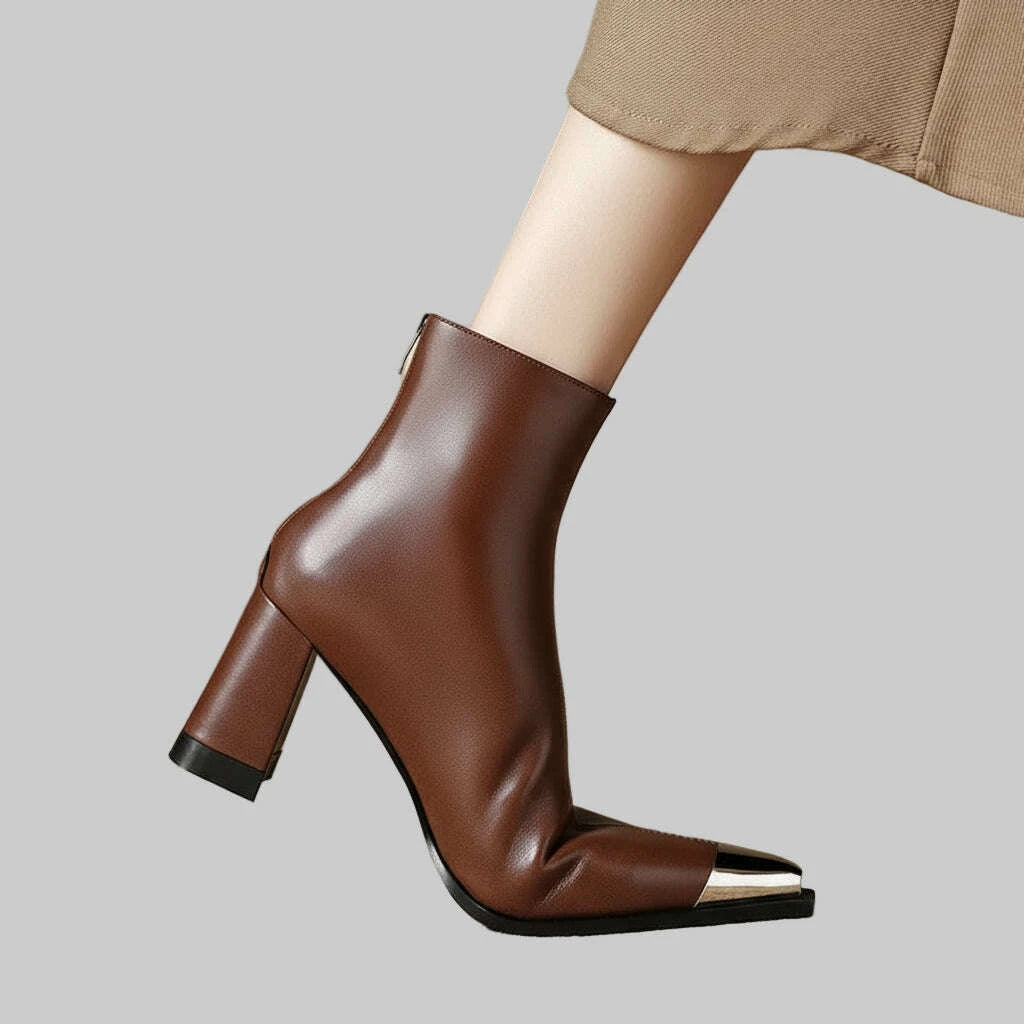 Womens Elyth Genuine Leather Boots